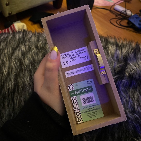 Wooden Home Decor ✨ Paint the Town 🎨 - Picture 2 of 3